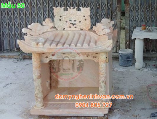 Bàn thờ ông địa bằng đá vàng 50