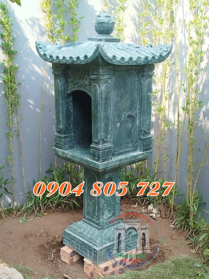 Bàn thờ tiền chủ đá xanh rêu tại Tp Hồ Chí Minh Bàn thờ tiền chủ đá xanh rêu tại Tp Hồ Chí Minh
