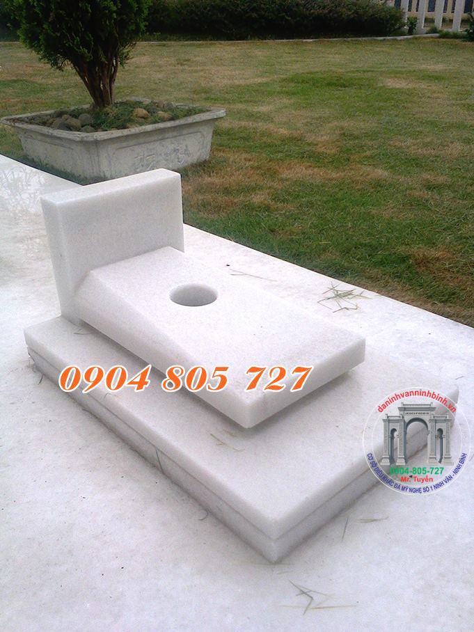 Mộ trẻ sơ sinh bằng đá thiết kế đơn giản Mộ trẻ sơ sinh bằng đá thiết kế đơn giản
