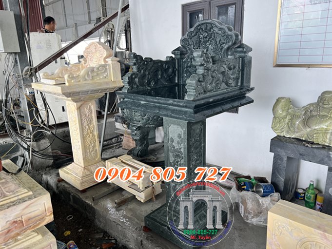Mẫu bàn thờ thiên đá xanh rêu nguyên khối bán tại Bình Dương Mẫu bàn thờ thiên đá xanh rêu nguyên khối bán tại Bình Dương