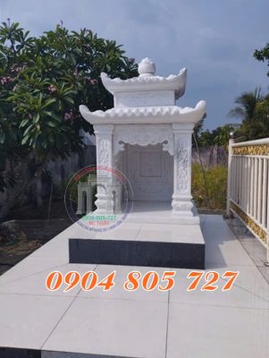Bàn thiên đá nguyên khối ngoài trời tại Bà Rịa-Vũng Tàu