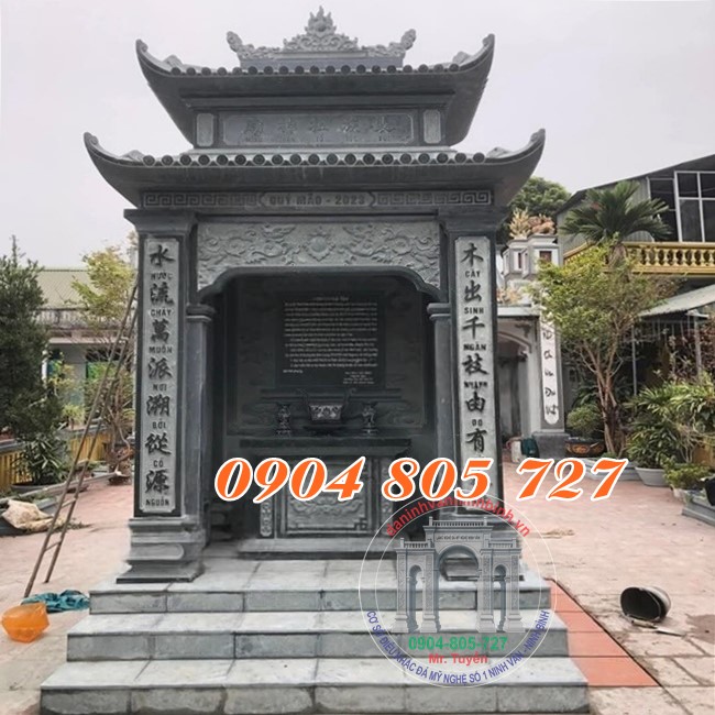 Cây hương miếu đá thờ thần linh ở Lai Châu