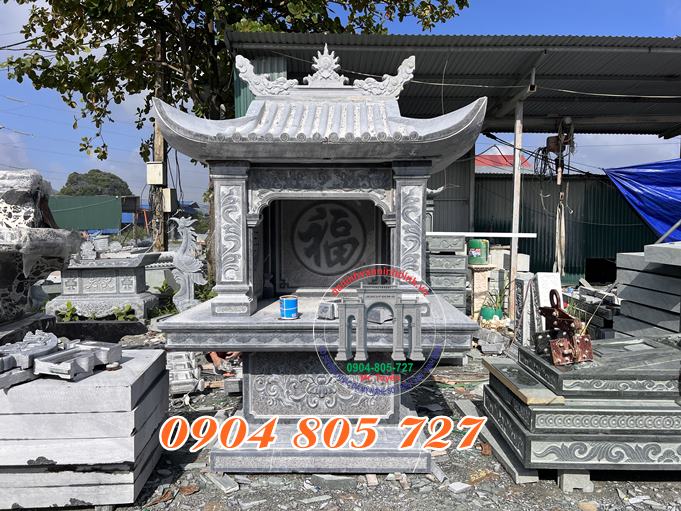 Mẫu am thờ thần bằng đá xanh đen ở Cao Bằng